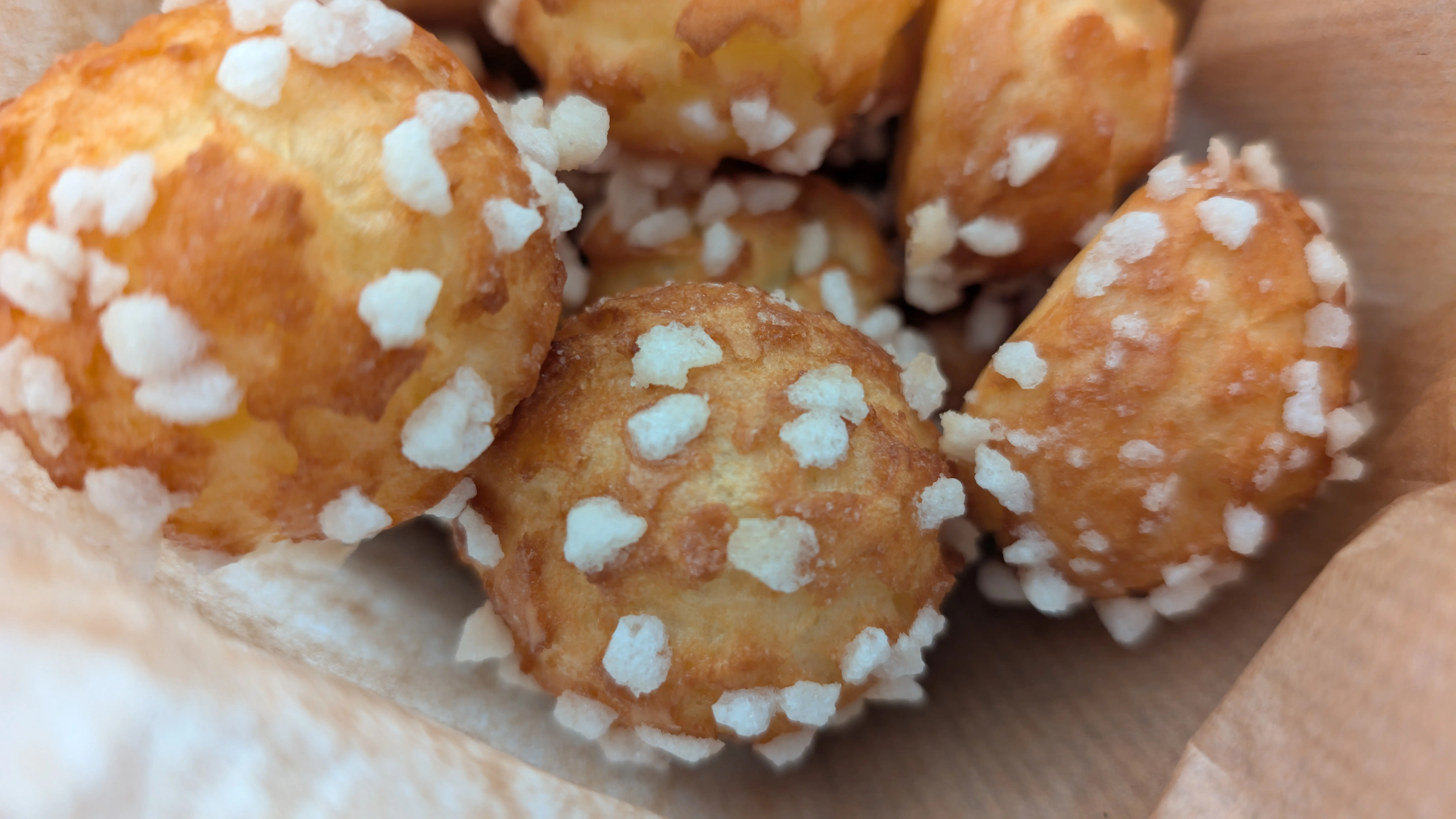 Les Chouquettes